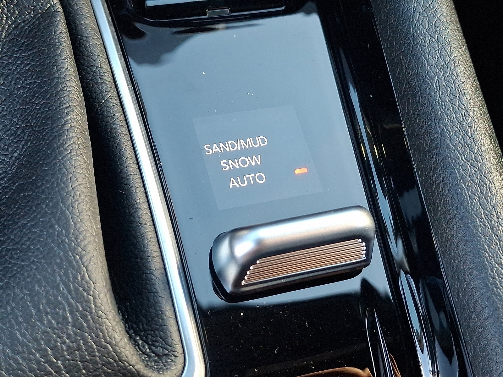 New 2026 Jeep Compass Limited image 19