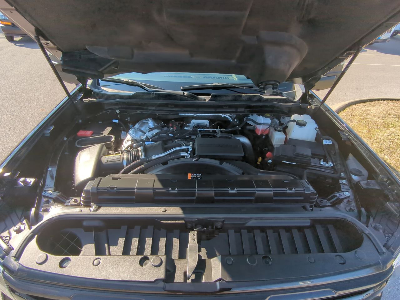 Used 2025 Chevrolet Silverado 3500 LTZ w/ Trail Boss Package image 31