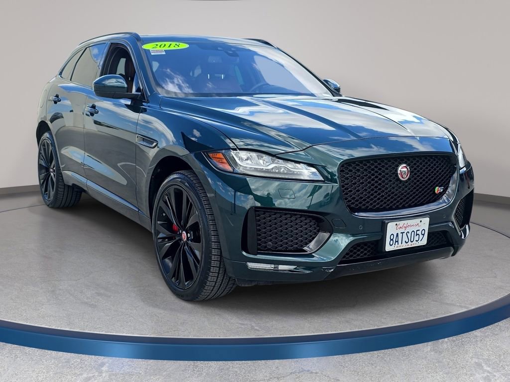 Used 2018 Jaguar F-PACE S image 4