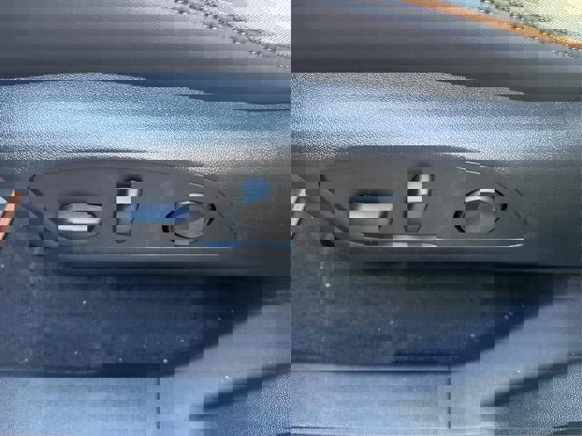 New 2026 GMC Acadia AT4 w/ Luxury Package image 17