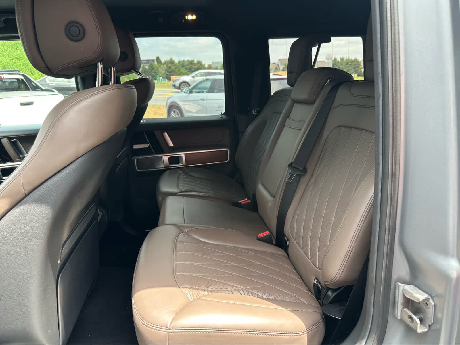 Used 2022 Mercedes-Benz G 550 image 12