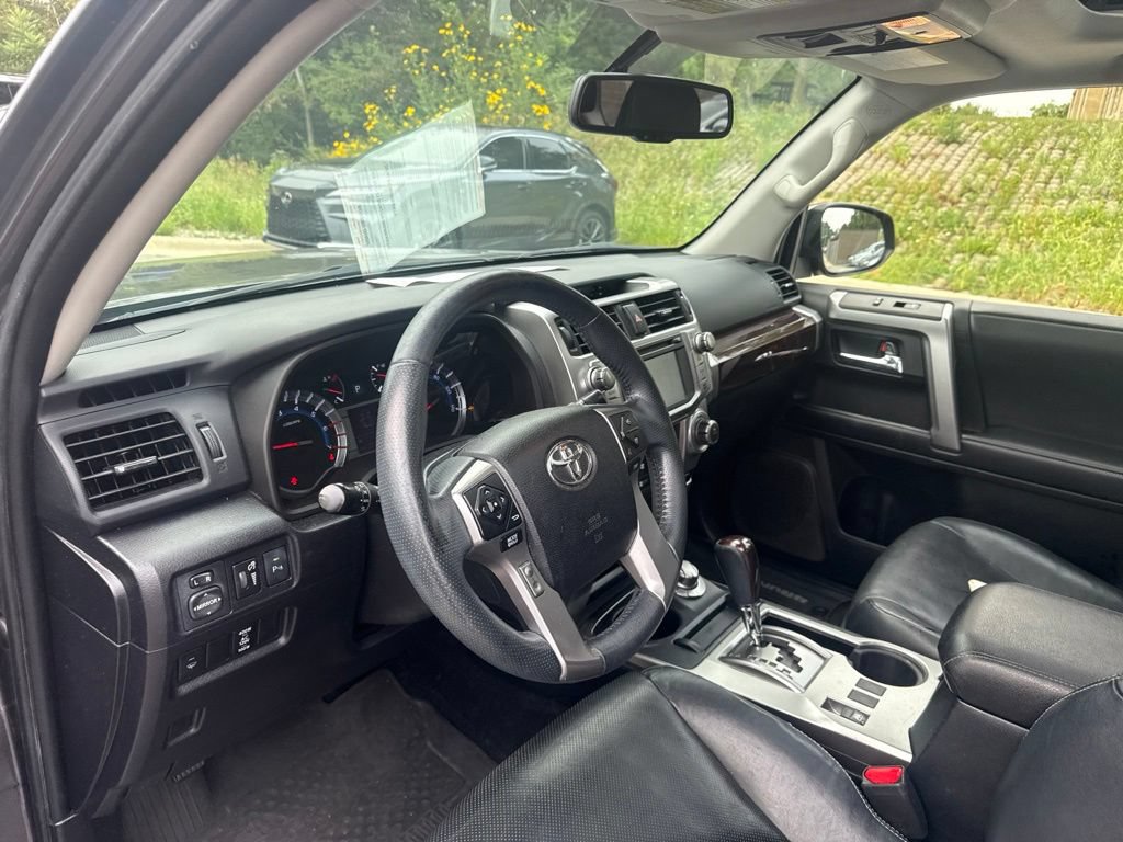 Used 2018 Toyota 4Runner Limited AWD/4WD image 16