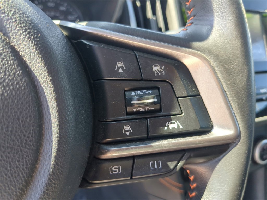 Used 2020 Subaru Crosstrek 2.0i Premium w/ Moonroof Package 2 image 32