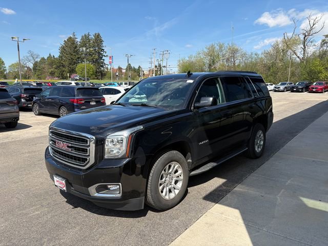 Used 2017 GMC Yukon SLE AWD/4WD image 4
