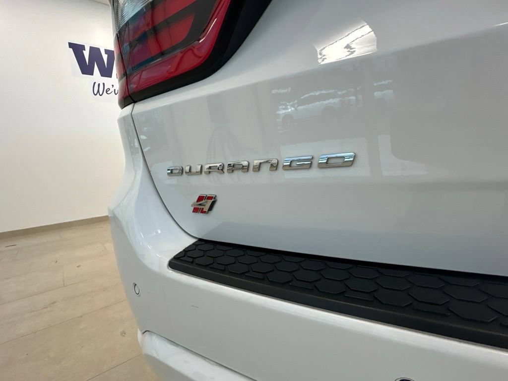Used 2023 Dodge Durango R/T AWD/4WD image 17