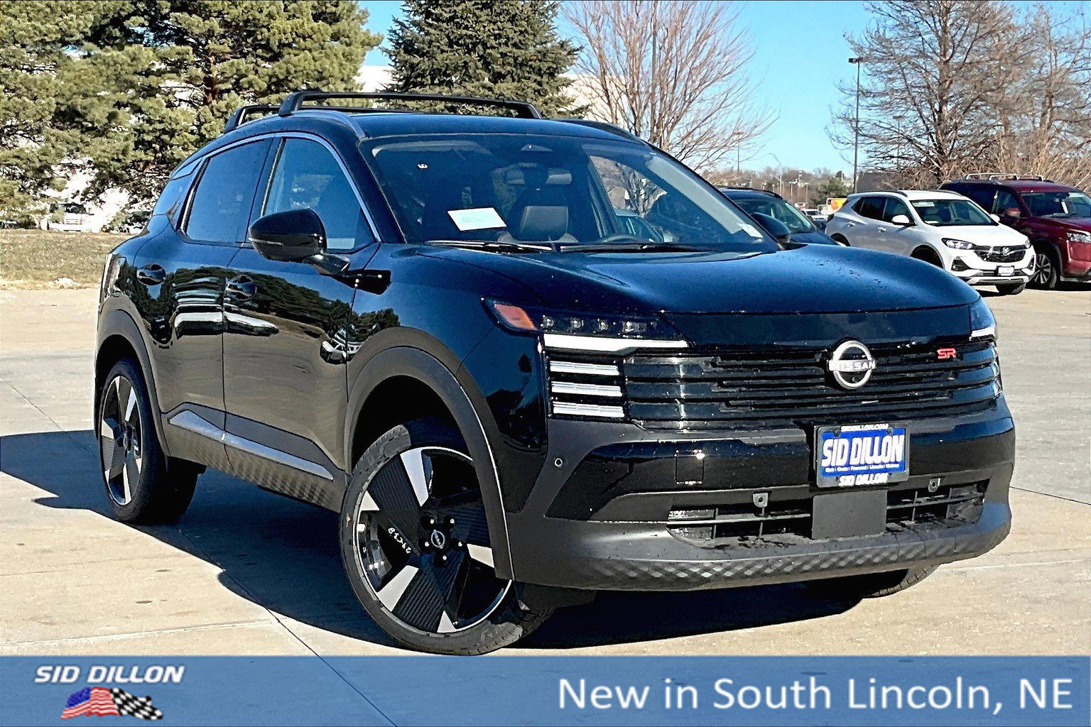 New 2025 Nissan Kicks SR image 2