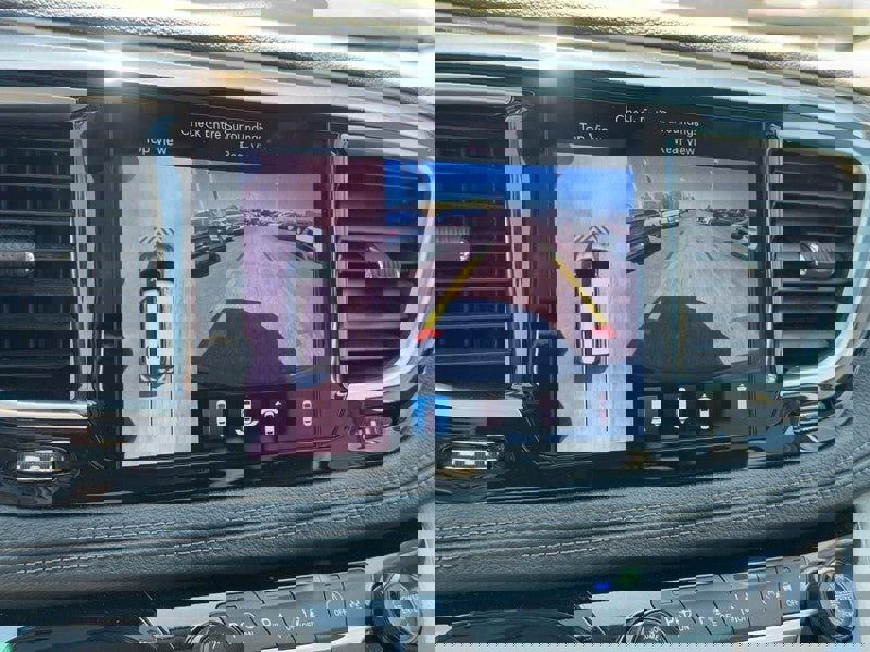 Used 2019 Chrysler Pacifica Limited w/ Tire & Wheel Group image 25