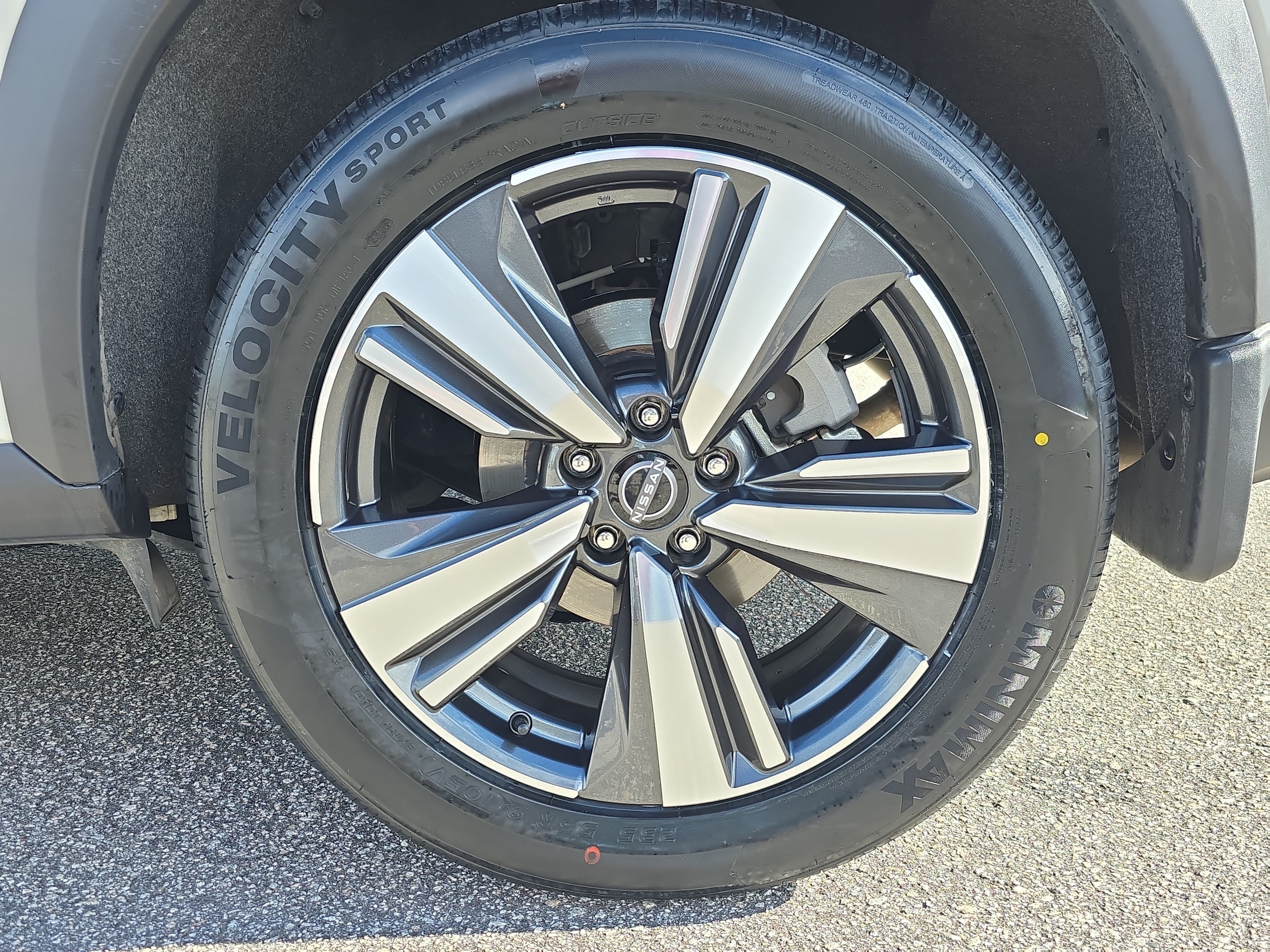 Used 2023 Nissan Rogue SL FWD image 31