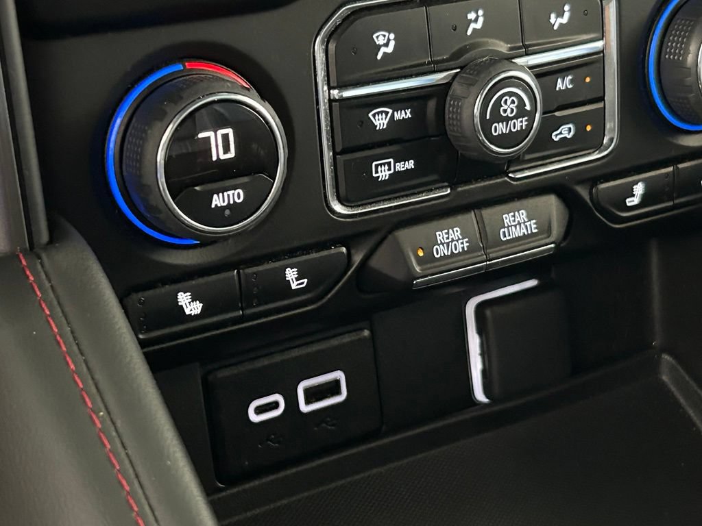 Used 2023 Chevrolet Tahoe RST RWD image 29
