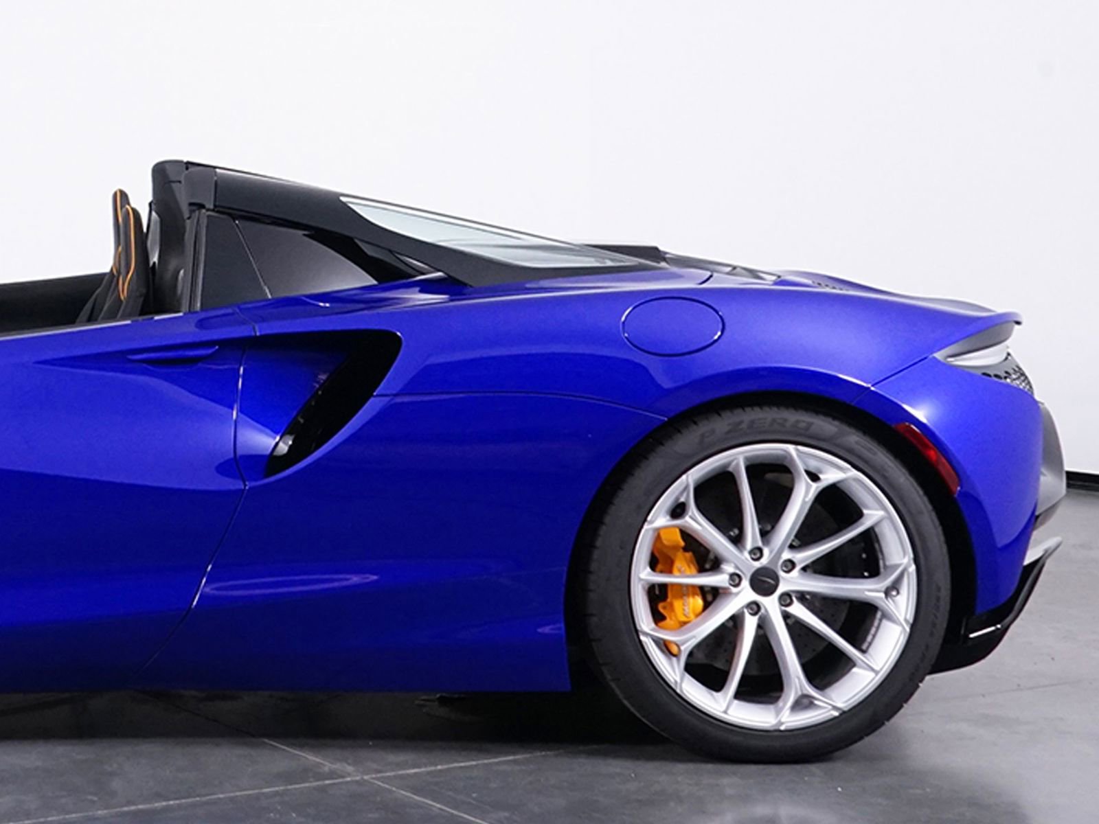 New 2025 McLaren Artura Spider image 14