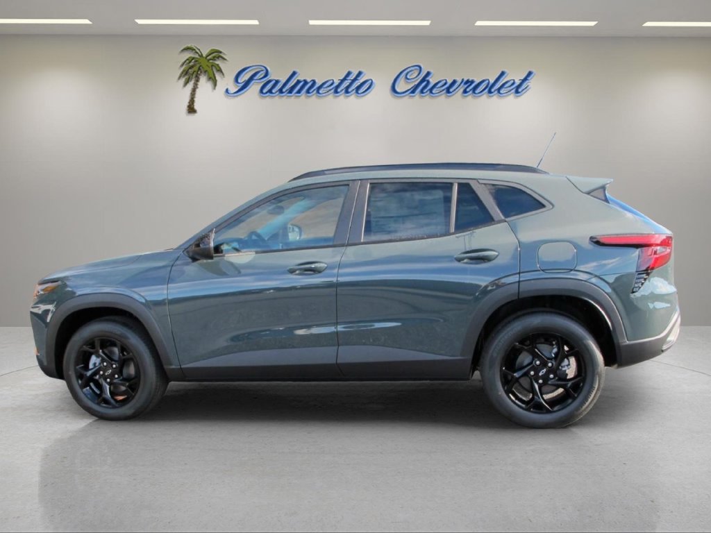 New 2026 Chevrolet Trax LT w/ Driver Confidence Package FWD image 5
