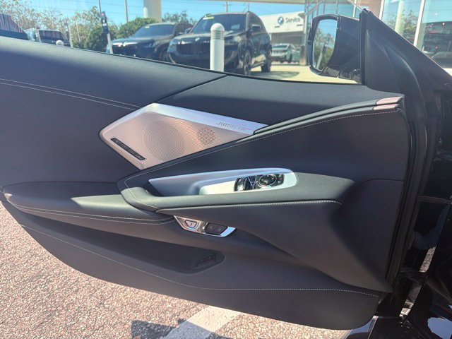 Used 2025 Chevrolet Corvette Z06 w/ Chrome Exterior Badge Package RWD image 8