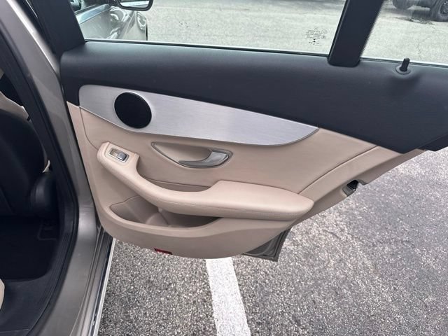 Used 2019 Mercedes-Benz C 300 Sedan image 31