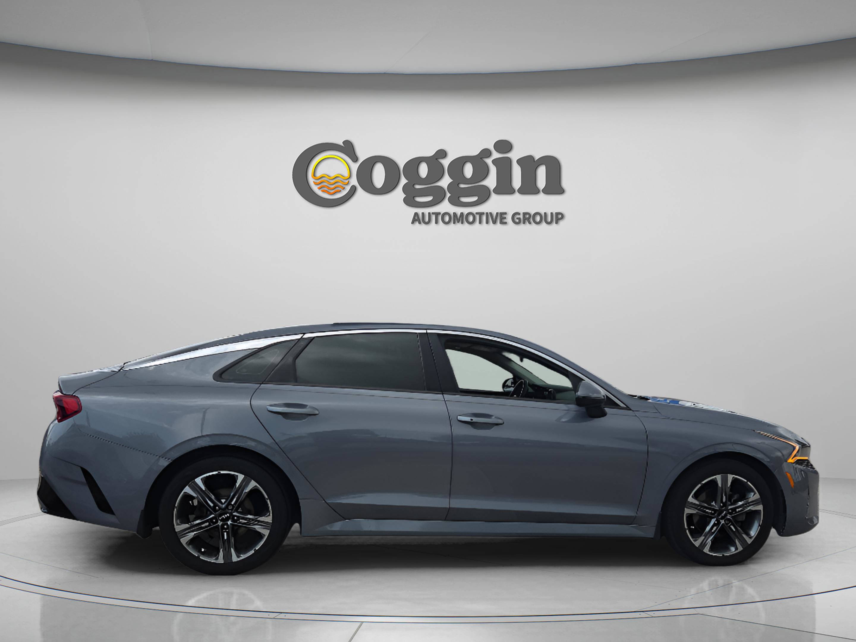 Used 2022 Kia K5 EX FWD image 6