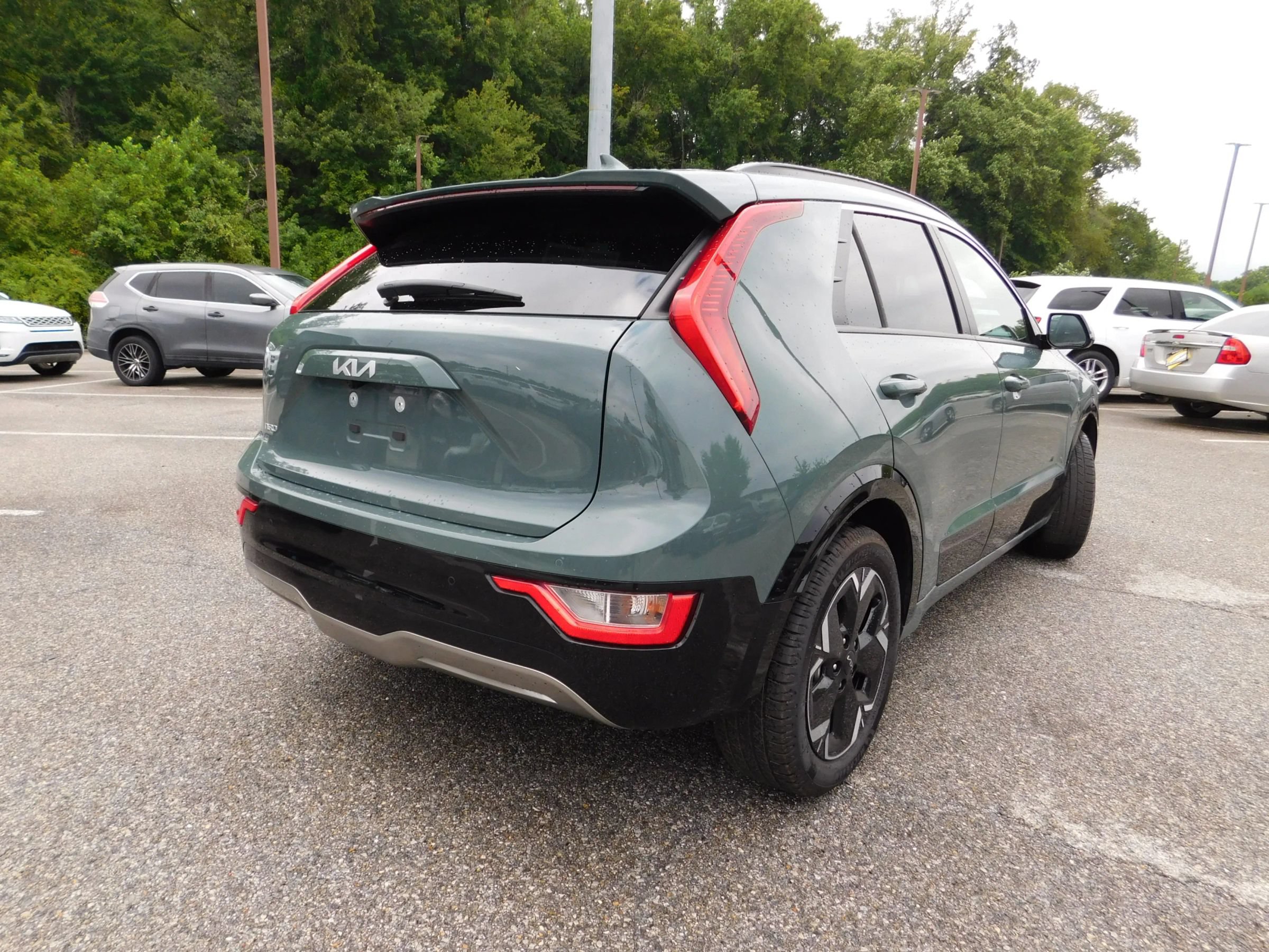 Used 2023 Kia Niro Wind FWD image 5