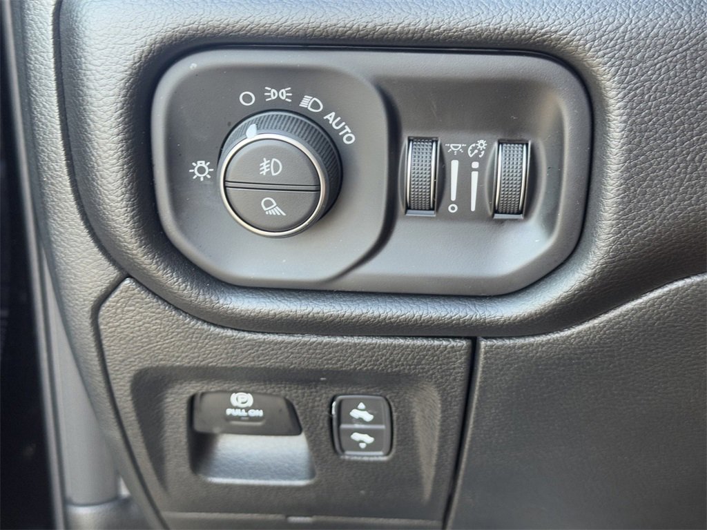 New 2026 RAM 1500 Laramie w/ Night Edition image 20