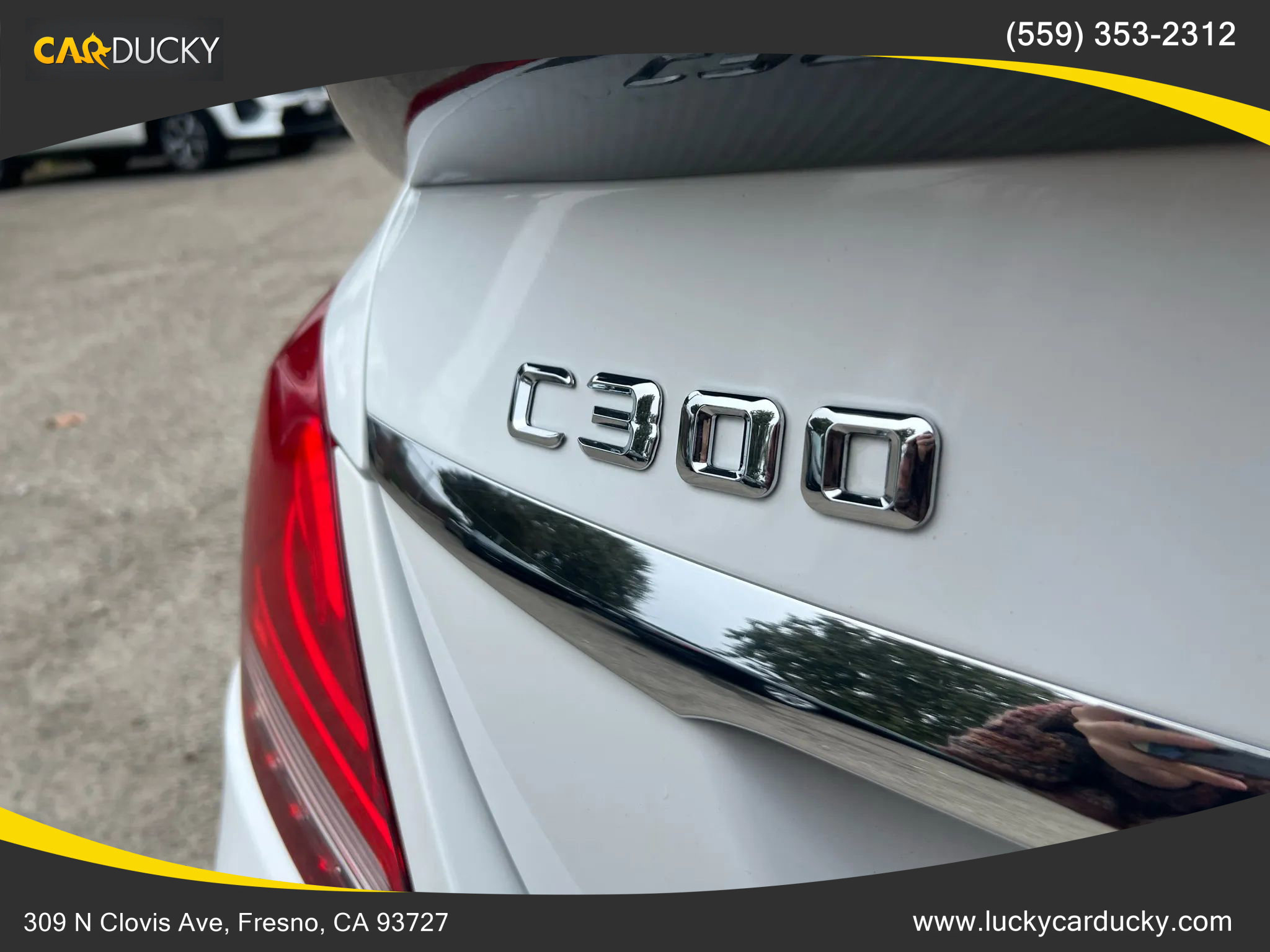 Used 2015 Mercedes-Benz C 300 4MATIC Sedan image 9