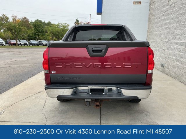 Used 2006 Chevrolet Avalanche Z71 w/ Sun And Sound Package AWD/4WD image 10