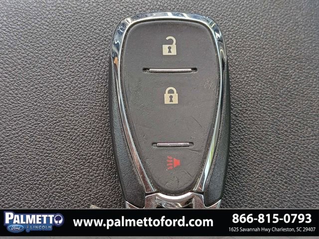 Used 2018 Chevrolet Equinox LS AWD/4WD image 25