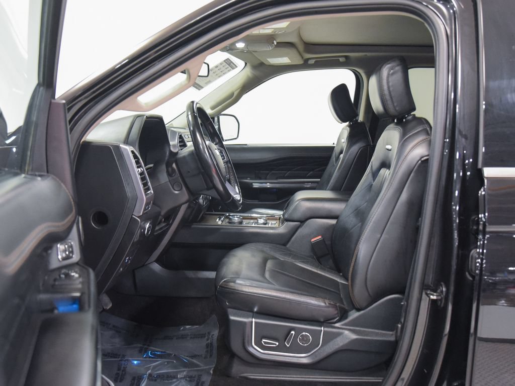 Used 2021 Ford Expedition Max Platinum AWD/4WD image 16