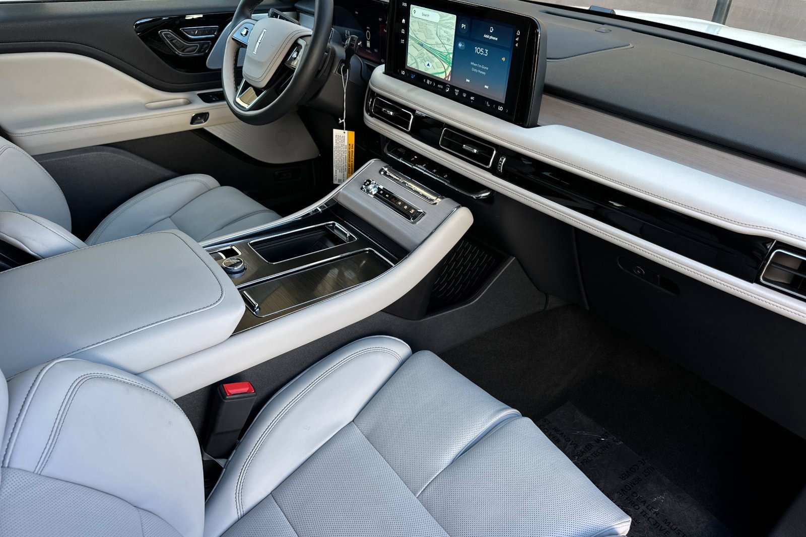 New 2025 Lincoln Aviator Reserve w/ Equipment Group 201A image 16