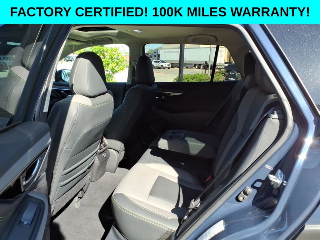 Used 2025 Subaru Outback Onyx Edition AWD/4WD image 29