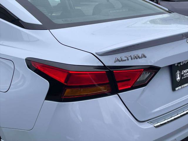 Used 2023 Nissan Altima 2.5 SR image 10