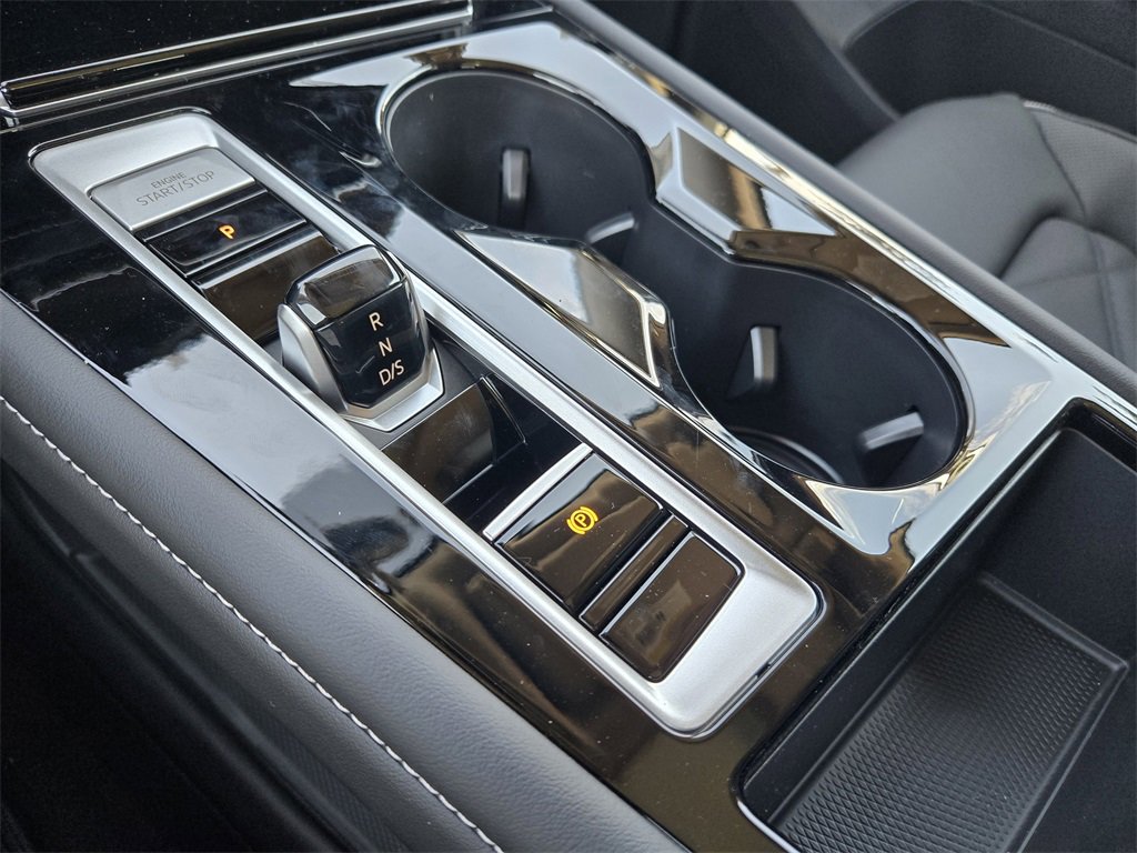 New 2026 Volkswagen Atlas SE image 17