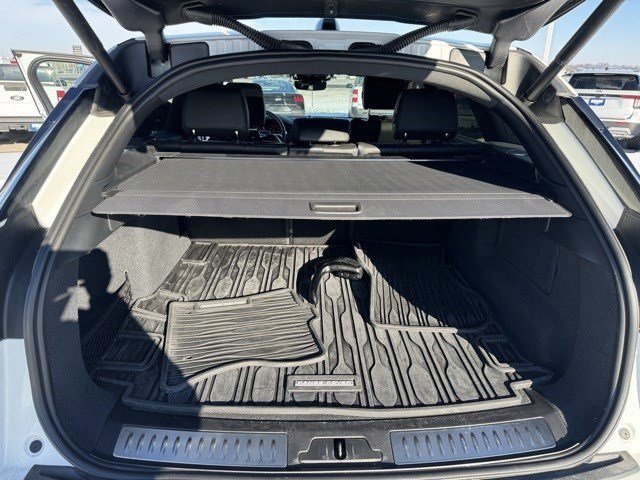 Used 2025 Land Rover Range Rover Velar Dynamic SE image 29