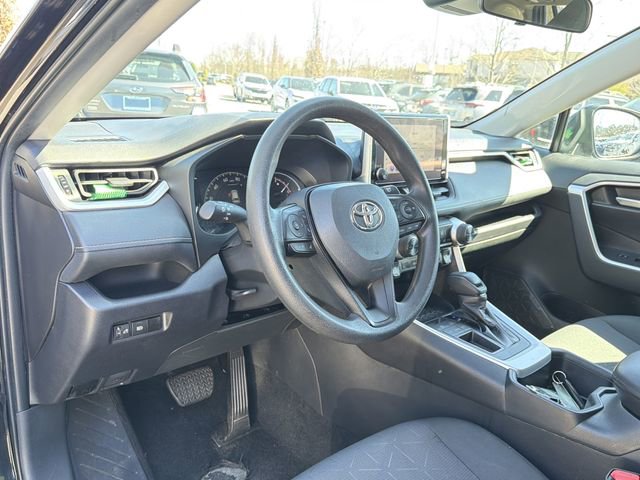 Used 2024 Toyota RAV4 XLE image 10