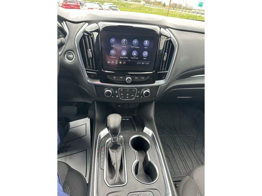 Used 2023 Chevrolet Traverse LT FWD image 44