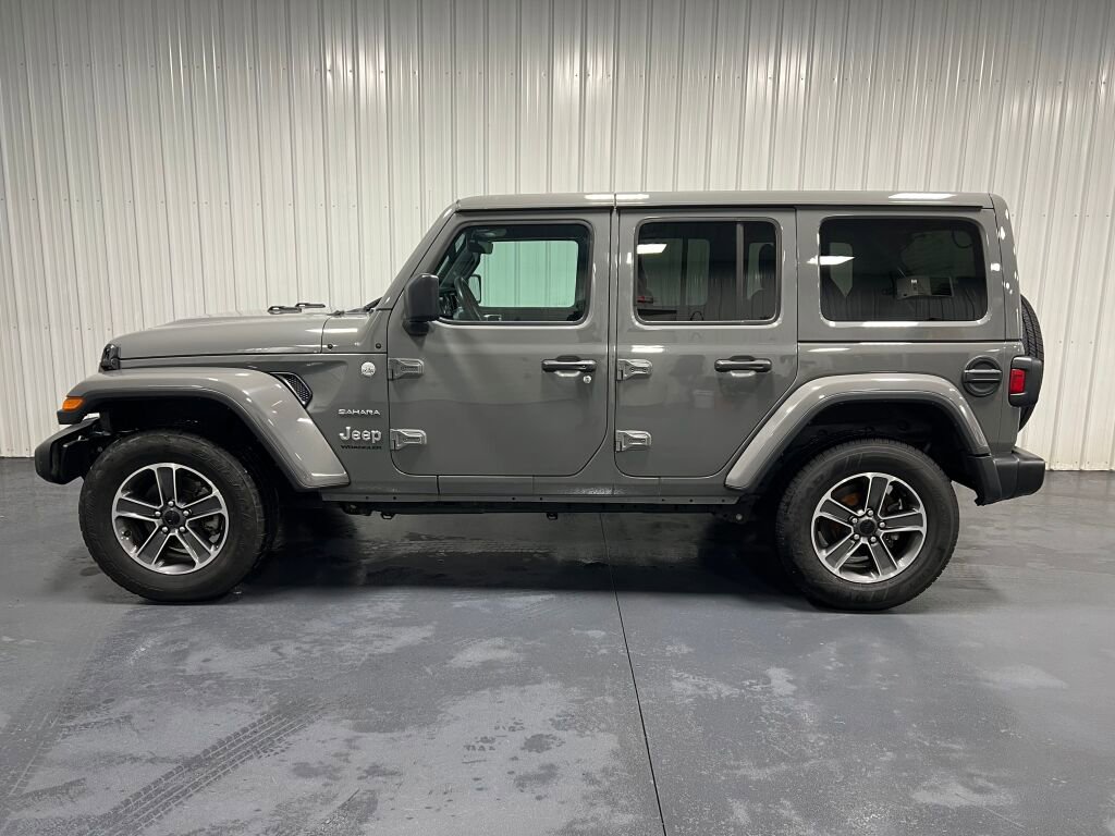 Used 2023 Jeep Wrangler Sahara image 20