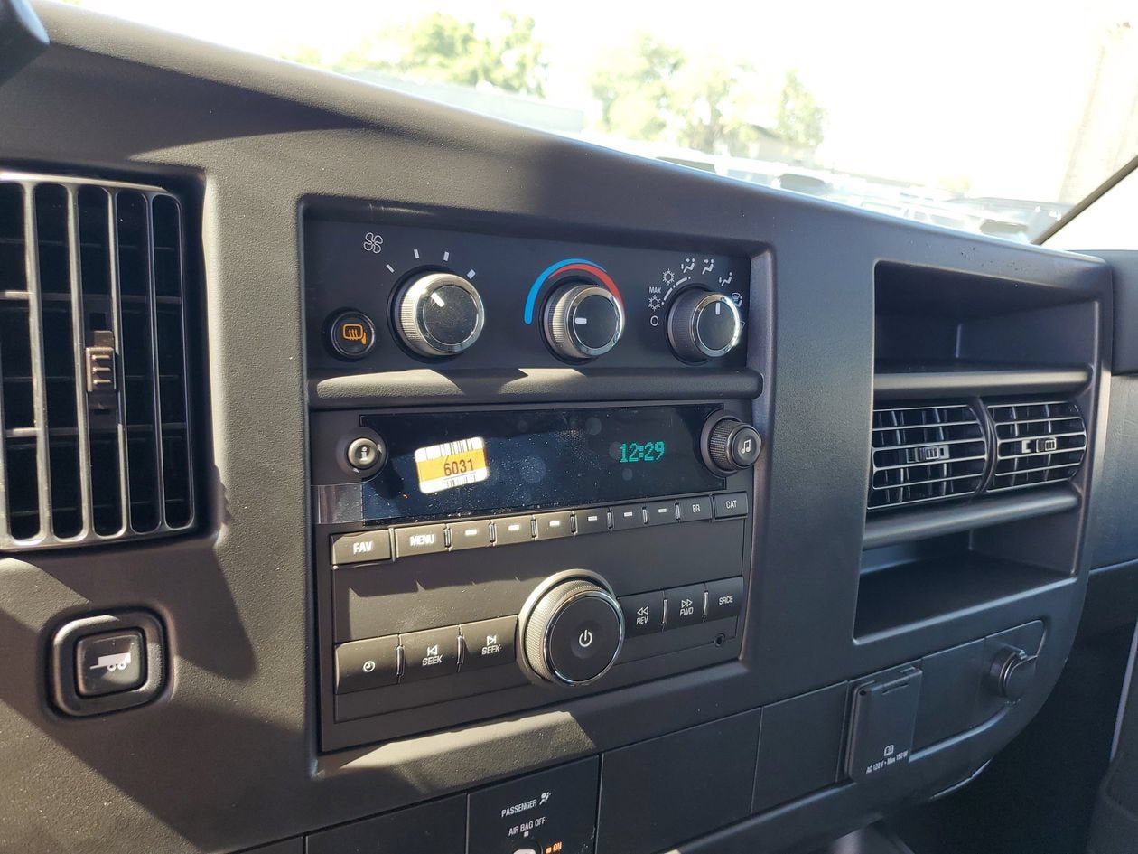 New 2026 GMC Savana 2500 Extended RWD image 22