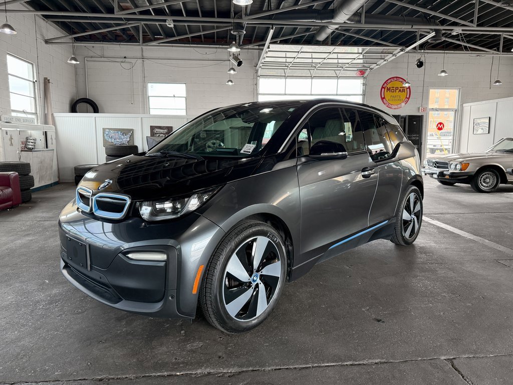 Used 2018 BMW i3 image 11
