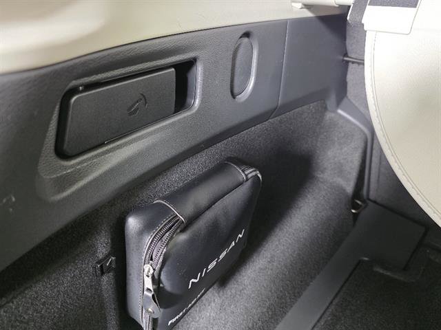 Used 2024 Nissan Rogue Platinum w/ Platinum Premium Package AWD/4WD image 21