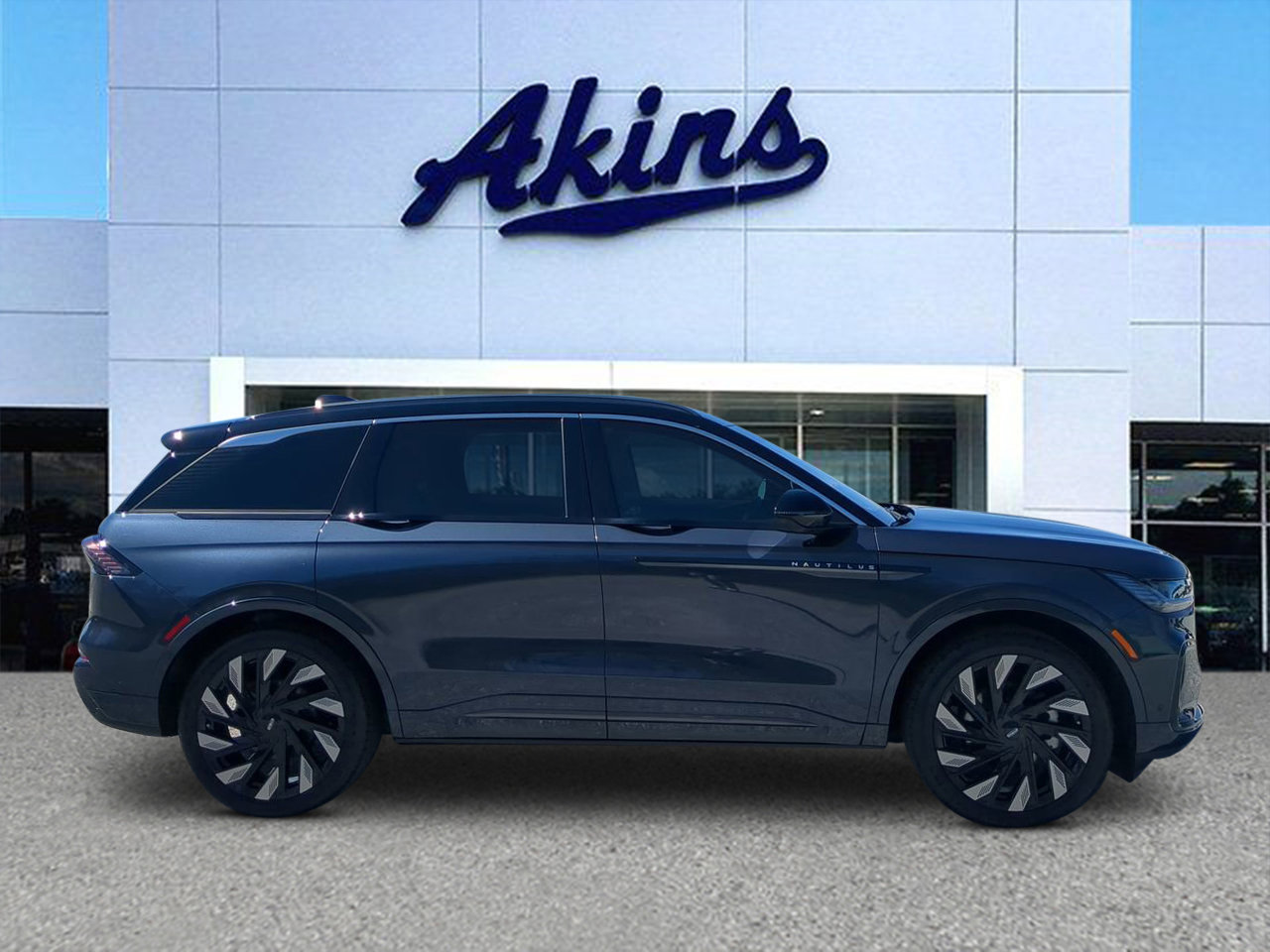 Used 2024 Lincoln Nautilus Black Label w/ Jet Appearance Package (87T)