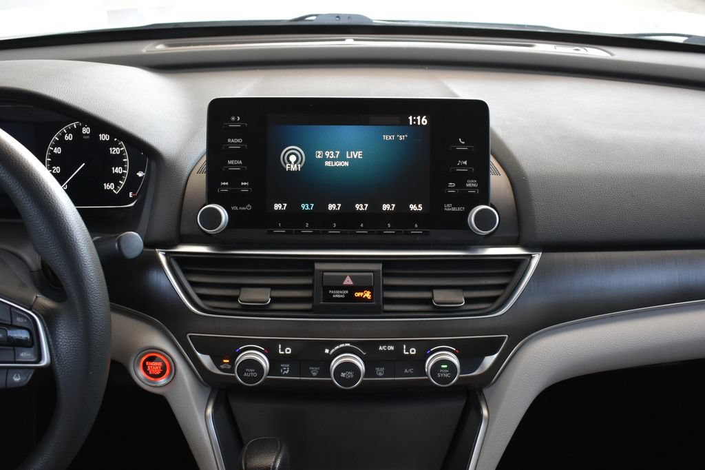 Used 2018 Honda Accord LX image 17
