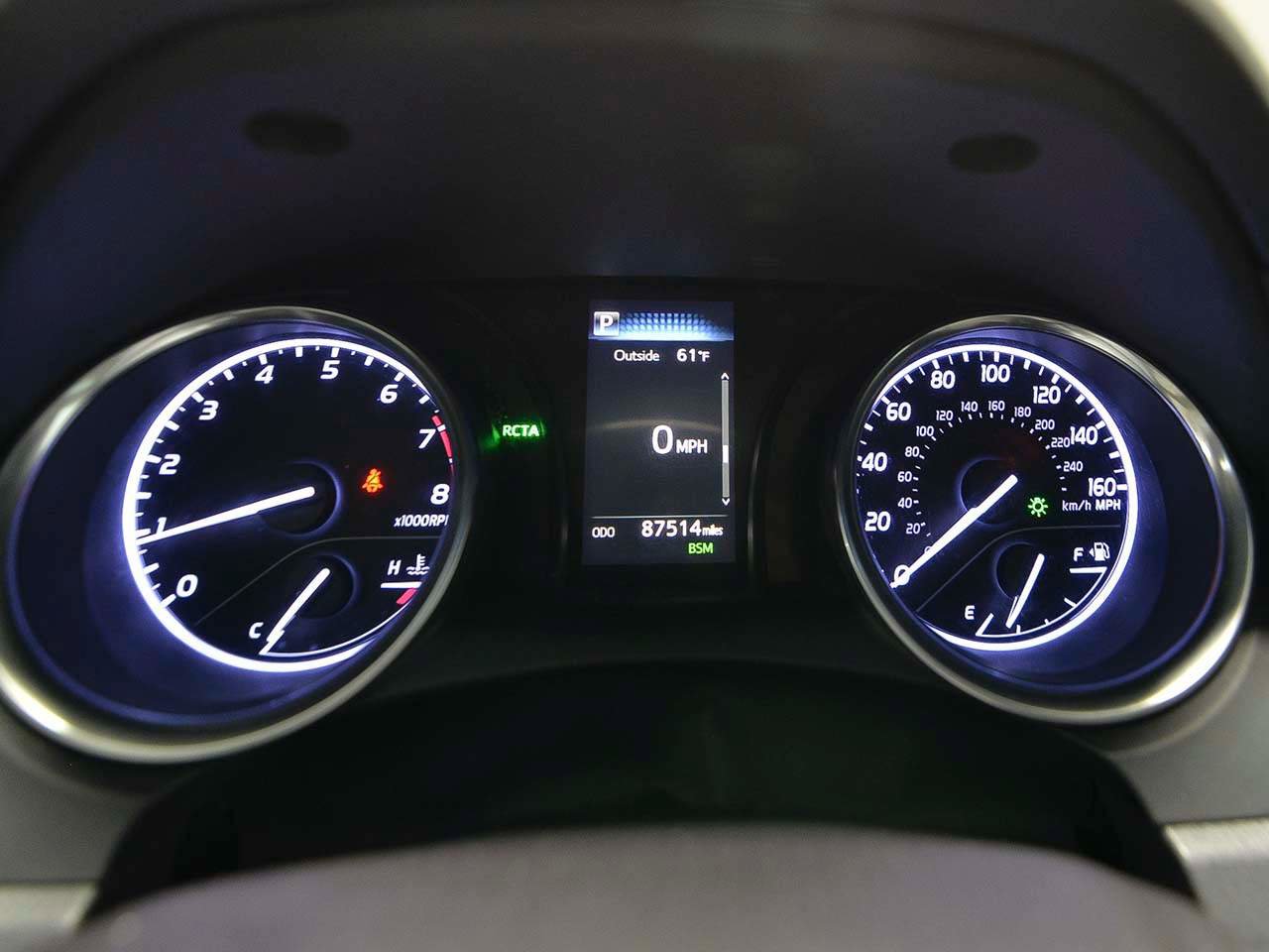 Used 2018 Toyota Camry SE image 14