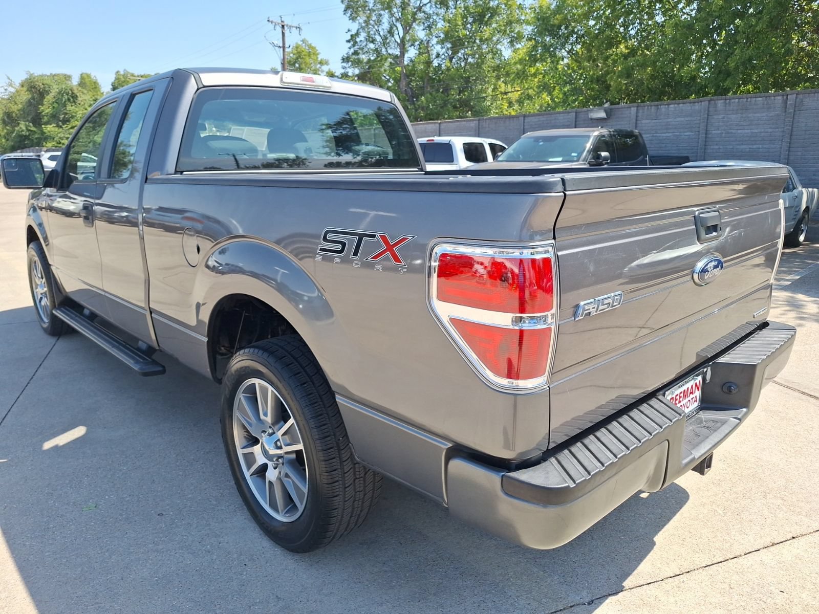 Used 2014 Ford F150 STX w/ Equipment Group 201A Mid RWD image 4
