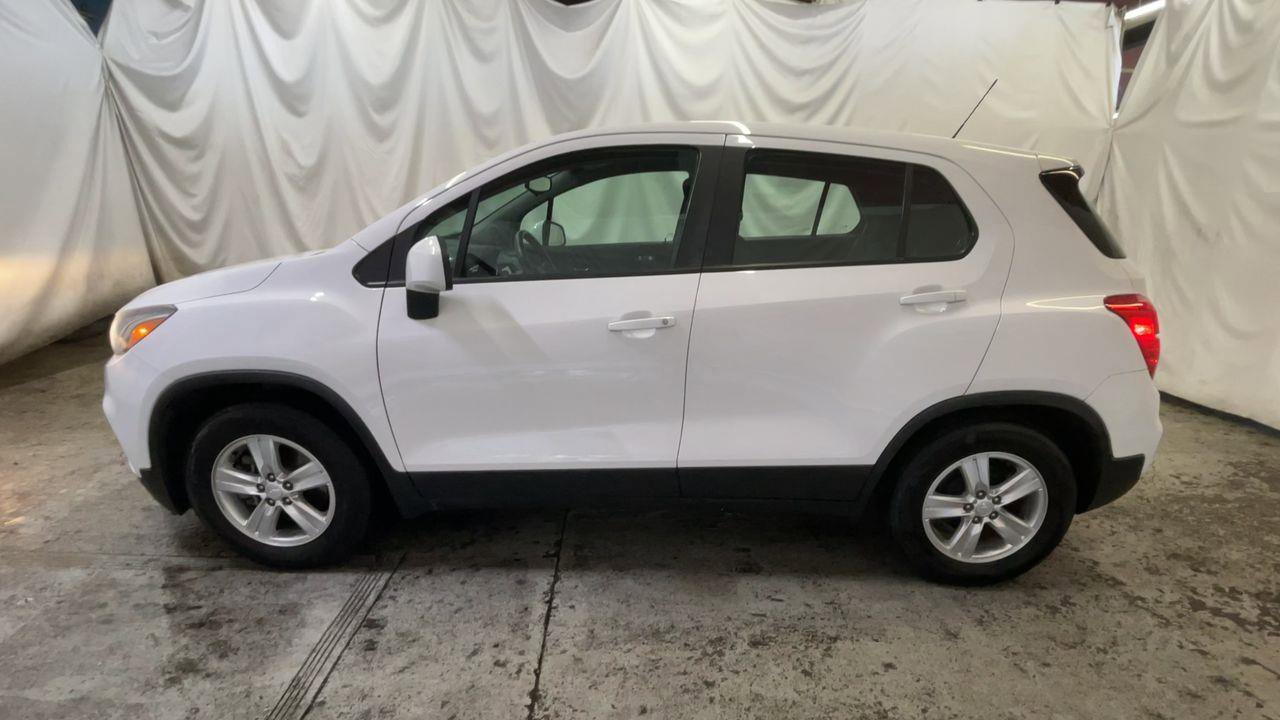 Used 2019 Chevrolet Trax LS FWD image 5