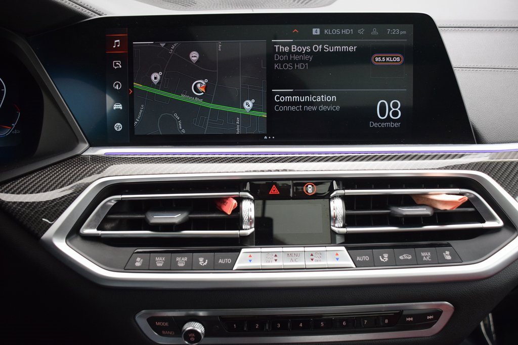 Used 2022 BMW X6 M50i w/ Executive Package image 27