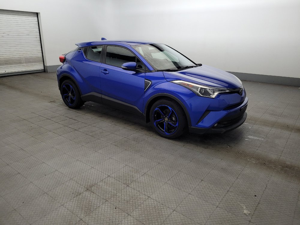 Used 2019 Toyota C-HR LE FWD image 11