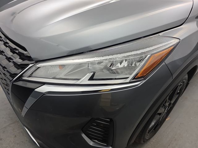 Used 2024 Nissan Kicks SV w/ Interior Electronics Package image 14