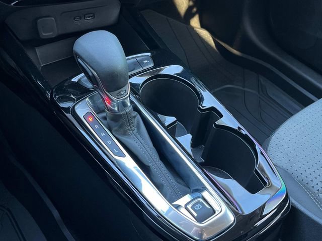 Certified 2025 Chevrolet Trax LT w/ LT Convenience Package image 36