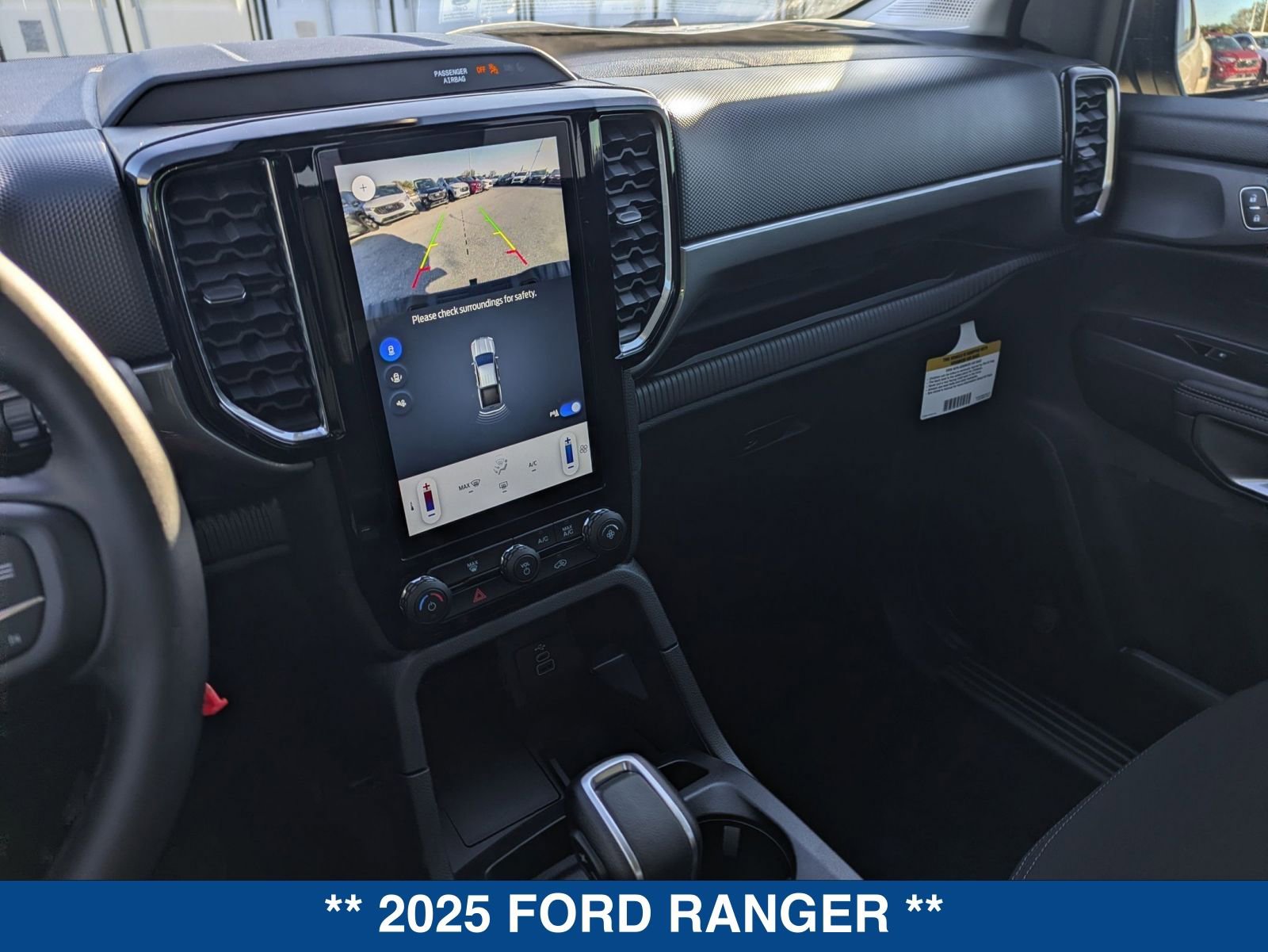 New 2025 Ford Ranger XLT w/ FX4 Off-Road Package AWD/4WD image 31