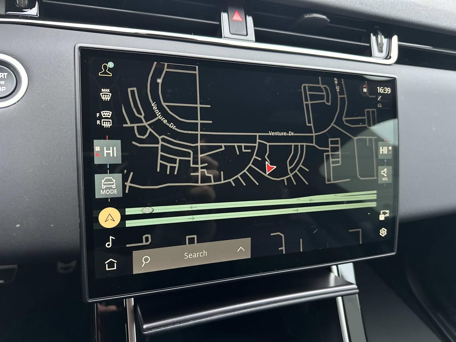 New 2026 Land Rover Range Rover Evoque Dynamic SE image 15