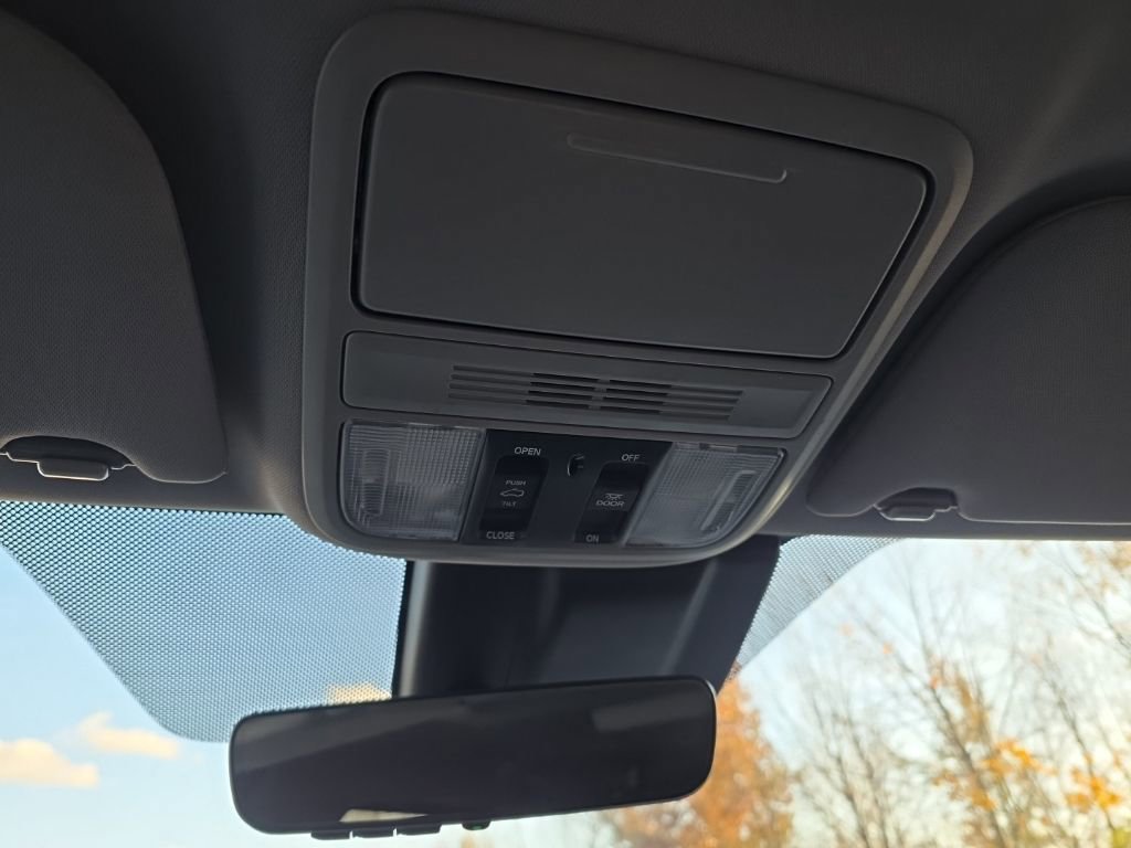 Used 2019 Honda Odyssey EX-L image 23