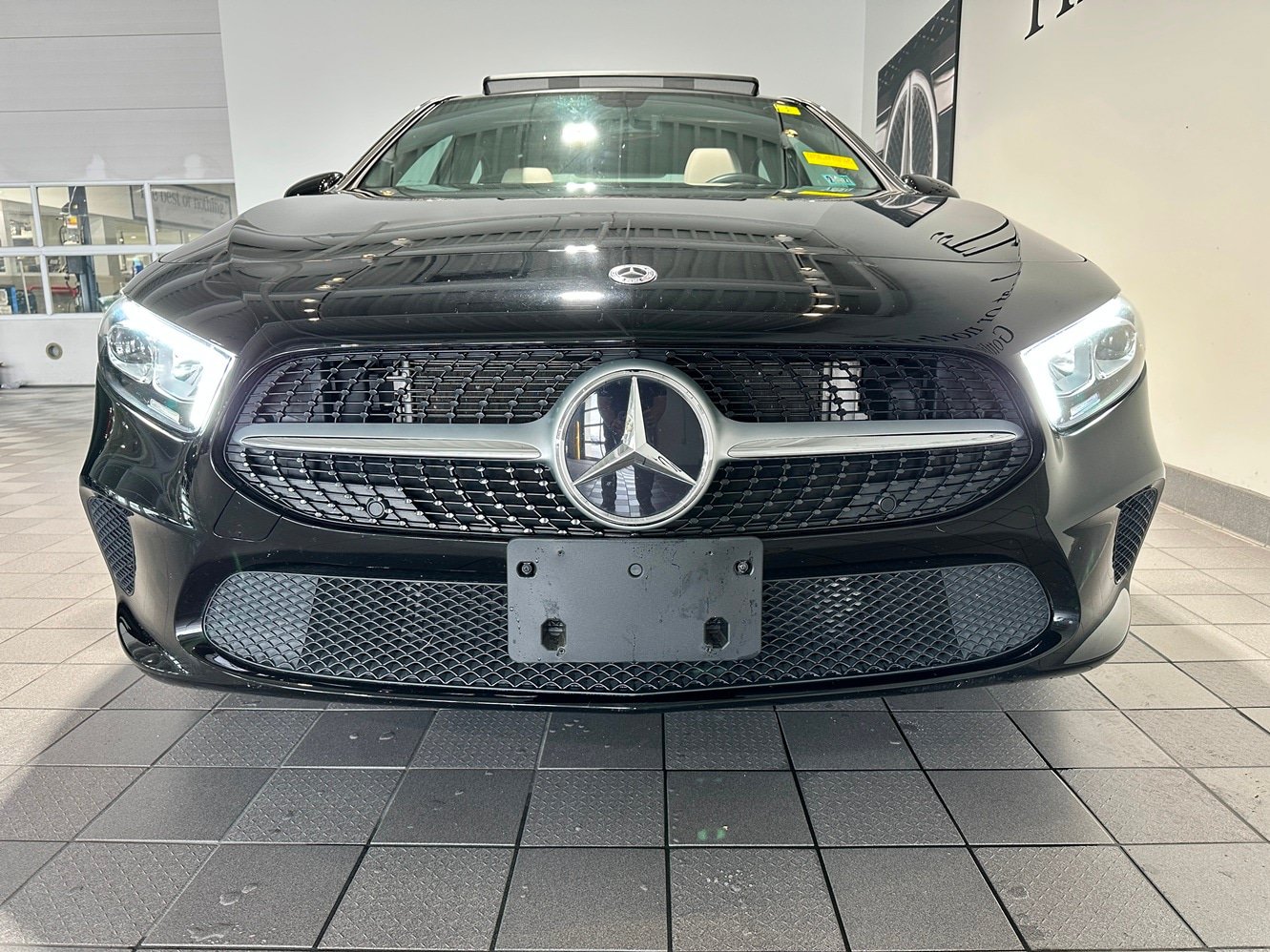 Used 2022 Mercedes-Benz A 220 4MATIC image 2