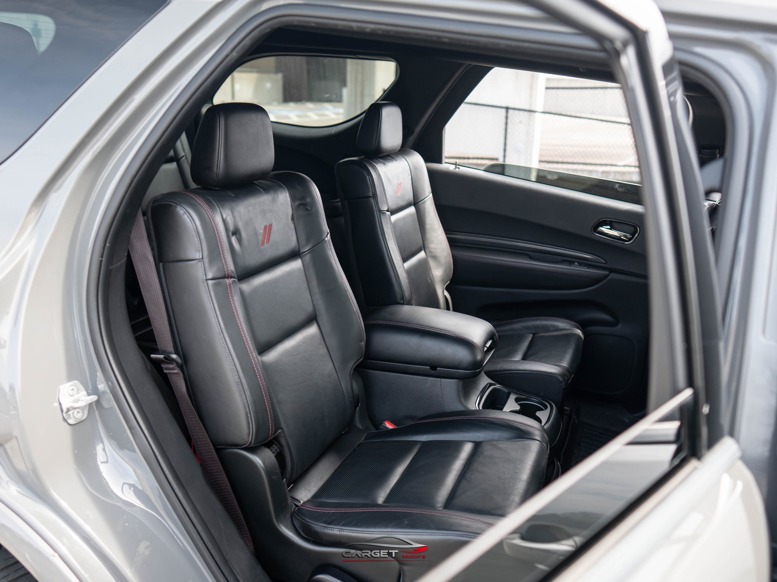 Used 2022 Dodge Durango R/T w/ Tow 'N Go Package AWD/4WD image 18