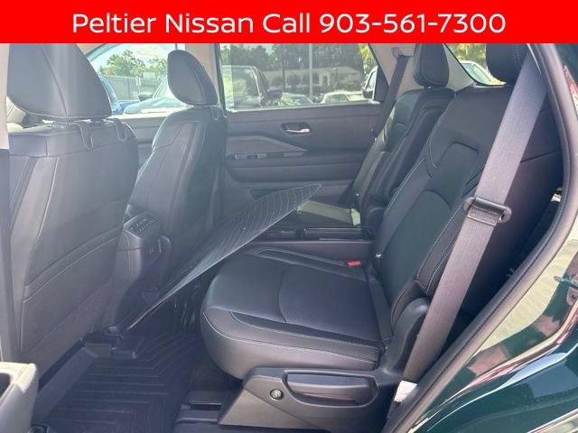 Certified 2024 Nissan Pathfinder SL w/ SL Premium Package FWD image 17